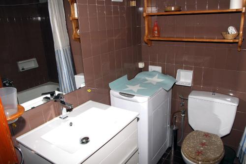 Koupelna v ubytování Apartamento en Baqueira a 100 metros de la telecabina