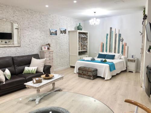 Ruang duduk di Apartamentos Rincón de Cantarranas