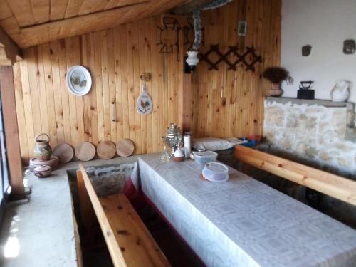 Ένα μπάνιο στο Ivanovo , rooms for rent for 24 hours, separate kitchen, sauna, hydromassage bath, indoor parking, tavern no pets