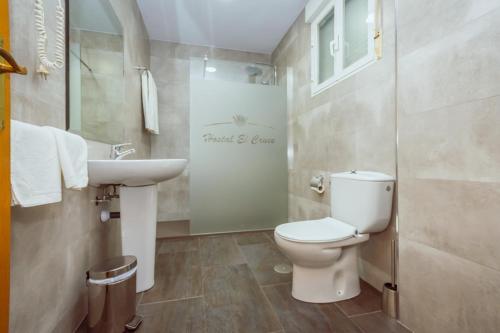 Kylpyhuone majoituspaikassa Hostal El Cruce