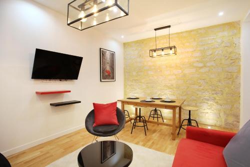 Rent a Room - Tracy apartment