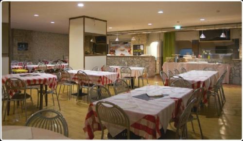 ห้องอาหารหรือที่รับประทานอาหารของ Casa Vacanza Roccaraso