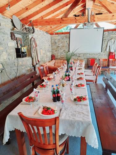 Ποτά στο Guest House Lŭgŭt
