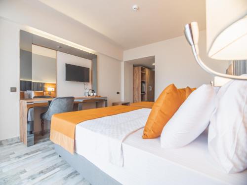 Una habitación en Dalya Resort Aqua & Spa Hotel Datça