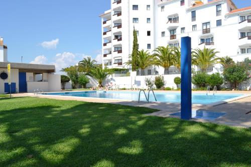 Piscine de l'établissement Marina Buzios by Garvetur ou située à proximité