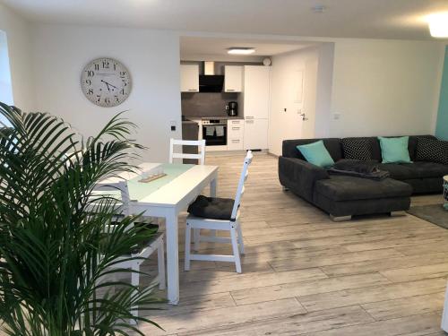 Kuchyň nebo kuchyňský kout v ubytování Ferienwohnung Am Gondelteich