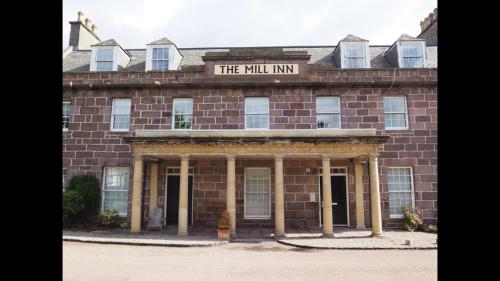 Η πρόσοψη ή η είσοδος του The Snug @ the Mill Inn, Stonehaven
