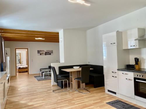 Kuchyň nebo kuchyňský kout v ubytování Apartment Claudia