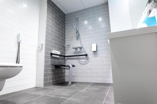 Un baño de Holiday Inn Express Arras by IHG