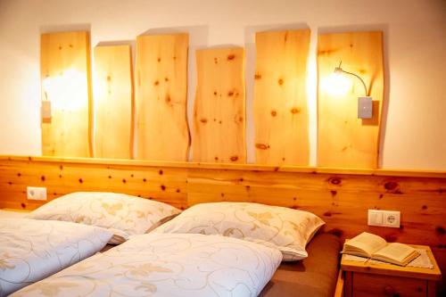 Postel nebo postele na pokoji v ubytování Oberhauser Hof - Apartments