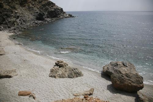 Gallery image of Gikas Apartments Triple Sea View B7 in Marmarion