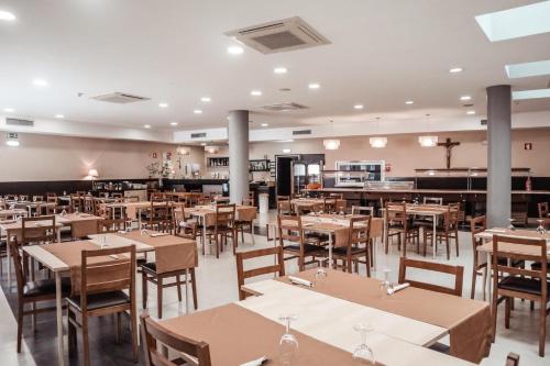 Restaurace v ubytování Vitoria Hotel