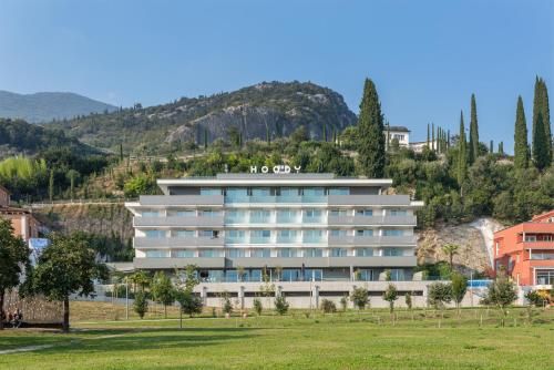 Gallery image of HOODY ACTIVE & HAPPINESS HOTEL in Arco