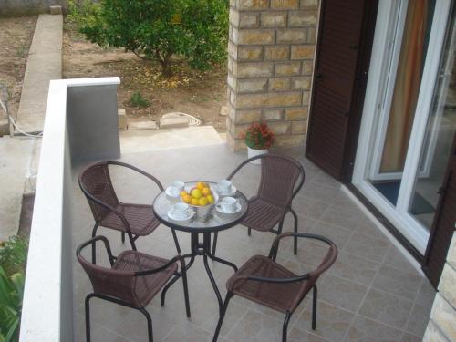 Apartments Dalmacija – Photos 5