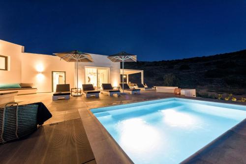 Gallery image of PAROS VILLA BLUE SENSES in Aliki