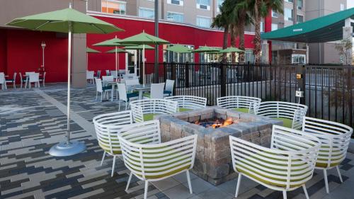 Holiday Inn Express & Suites Orlando At SeaWorld by IHG - With Free Shuttle Service to SeaWorld Parks photo 32