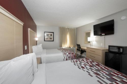 Bilik di Red Roof Inn Raleigh North-Crabtree Mall-PNC Arena