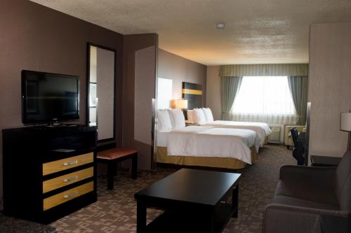 Photo de la galerie de l'établissement Holiday Inn Express and Suites Dawson Creek, an IHG Hotel, à Dawson Creek