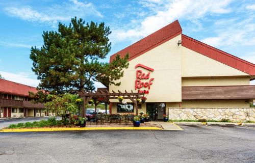 Gallery image of Red Roof Inn Grand Rapids Airport in Cascade