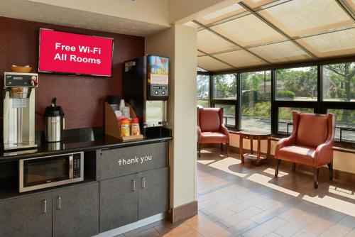 a waiting room at a hotel with a free wifi all rooms at Red Roof Inn Indianapolis - Greenwood in Greenwood