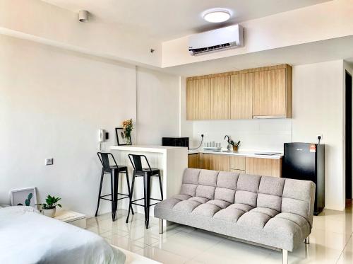 Area tempat duduk di Georgetown Tropicana 218 Apartment