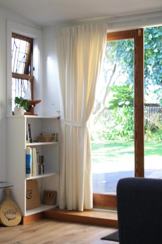 Η βιβλιοθήκη του bed and breakfast