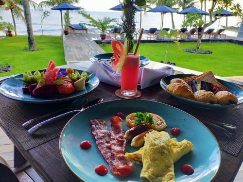 Đồ ăn tại/gần resort