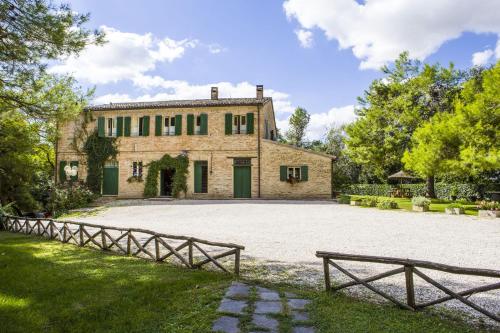 Gallery image of Villa Astreo in Montemaggiore al Metauro