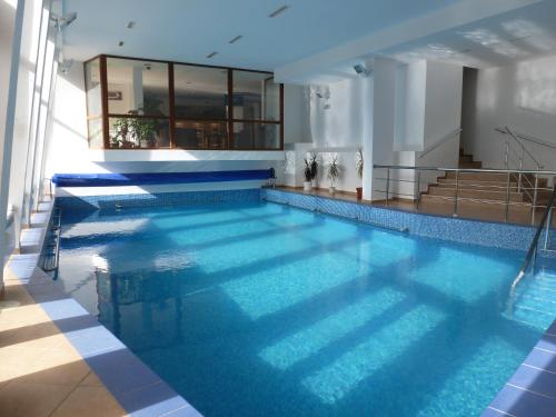 Wood Apartment in Mountain View Complex