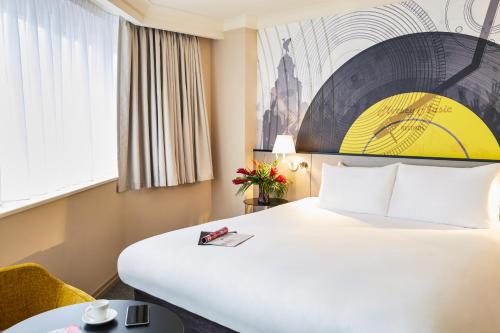 Mercure Liverpool Atlantic Tower Hotel Image