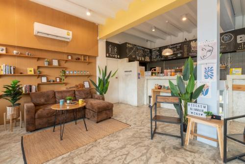 Gallery image of BEDGASM Hotel x Cafe Nimman in Chiang Mai