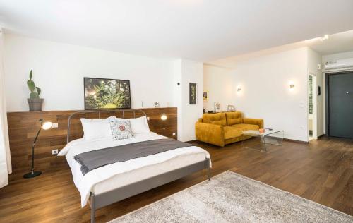 Athens' Best Location- Unique Magnificent Studio