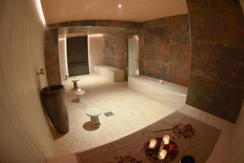 an overhead view of a bathroom with a tub and a toilet at AZ Hôtels Vieux Kouba in Alger