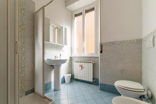 GuestHost - Piazza Re di Roma Apartment