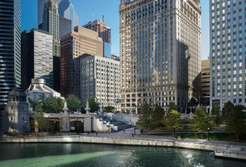 Nespecifikovaný výhled na destinaci Chicago nebo výhled na město při pohledu z hotelu