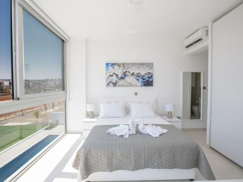 Soba v nastanitvi Villa Manta Agrotikos - Stunning 3 Bedroom Protaras Villa with Pool - Close to the Beach