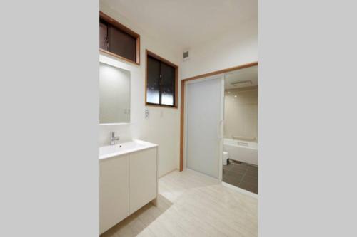Bathroom sa Higashiyamaan