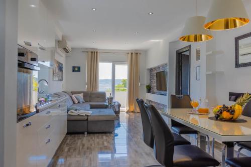 Deluxe Apartment BellaCosta