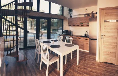 Dapur atau dapur kecil di Hotel Bursztynowy