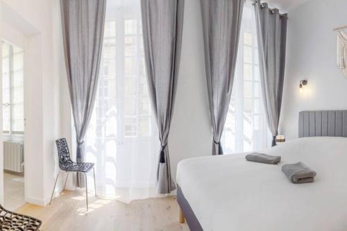 Logement de charme - Porto Riche - Cœur historique Bordeaux
