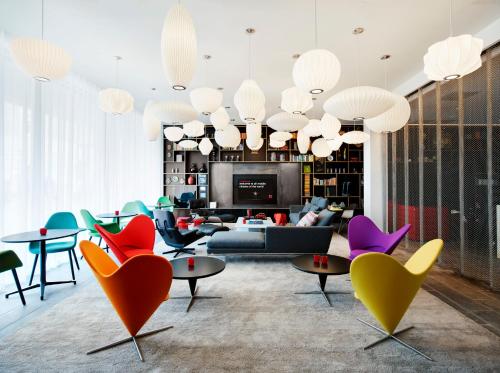 Gallery image of citizenM Tower of London in London