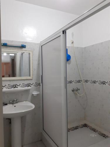 Vonios kambarys apgyvendinimo įstaigoje Apartamento cerca del mar
