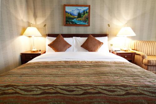 Katil atau katil-katil dalam bilik di InterContinental Almaty by IHG