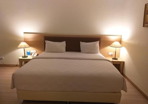 D'Grande Hotel Batam – Photos 2