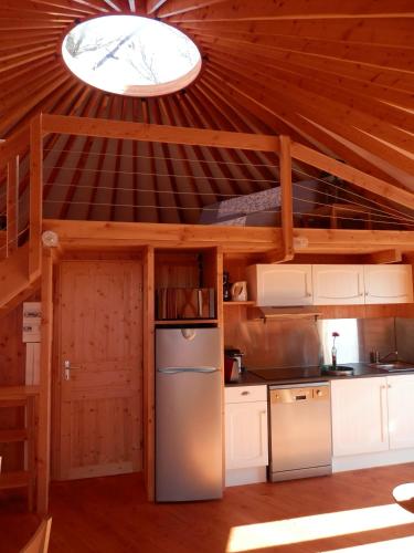 Dapur atau dapur kecil di Les Hauts d'Albas