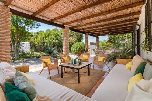 Gallery image of Finca Limón in Pizarra