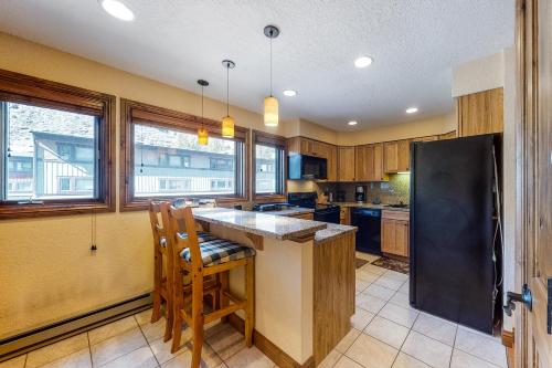 West Vail Condo Retreat – Photos 5
