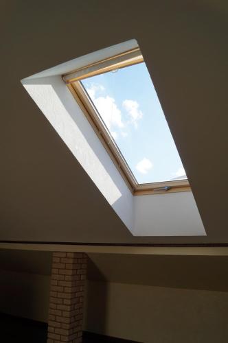 a skylight in the ceiling of a room at Rosinka in Ukrayinka
