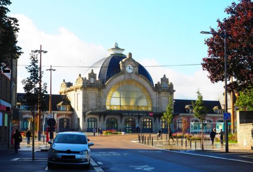 Call girl in Saint-Brieuc