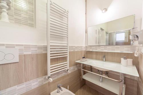 Bilik mandi di B&B Prima Dell'Elba